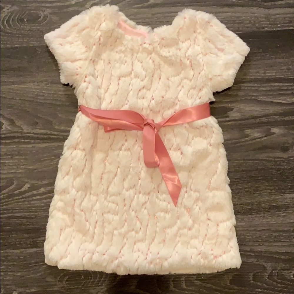 **NEVER WORN** beautiful white/pink dress